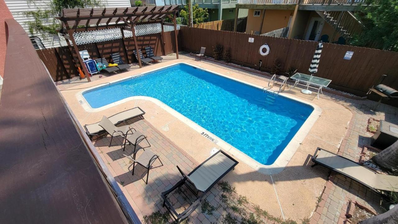 Cozy 2 Bedroom With Big Pool - Campeche Triplex Unit C Home South Padre Island Esterno foto