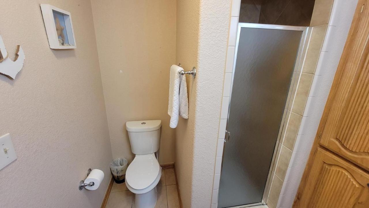 Cozy 2 Bedroom With Big Pool - Campeche Triplex Unit C Home South Padre Island Esterno foto